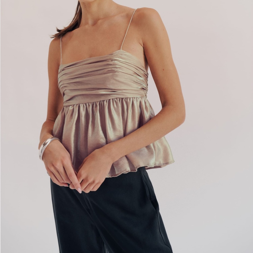 REFORMATION CHAMPAGNE COSMIA TOP